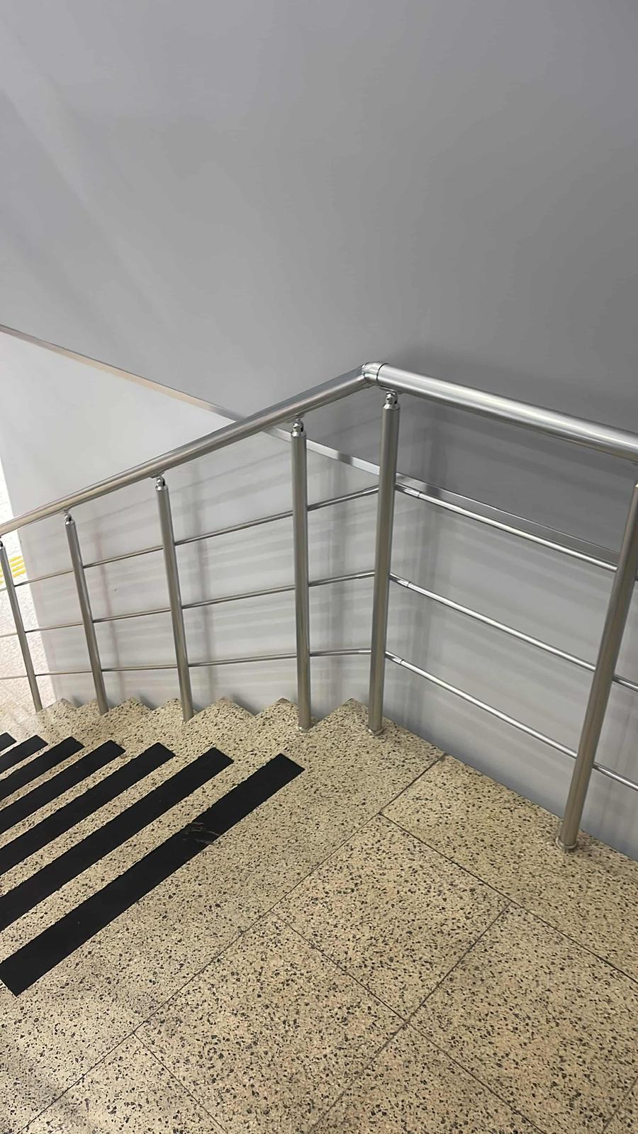 Merdiven Korkuluk Güvenlik İyileştirmesi